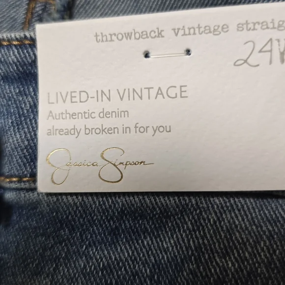 Jessica Simpson Throwback Vintage Straight Jeans 24W NWT Plus - Picture 7 of 8